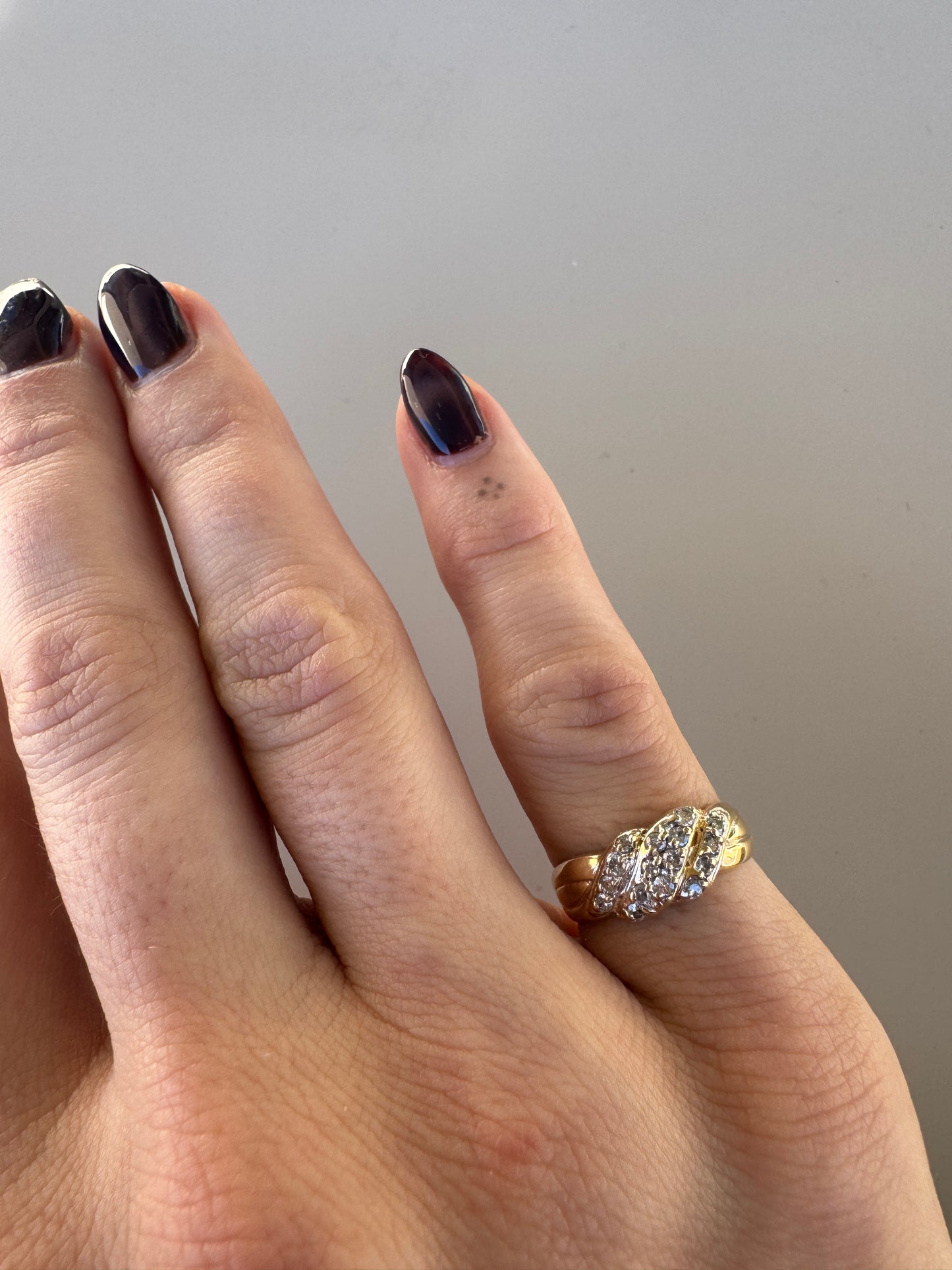 vintage 14k yellow gold diamond knot ring