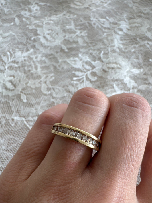 vintage 10k yellow gold channel set diamond ring