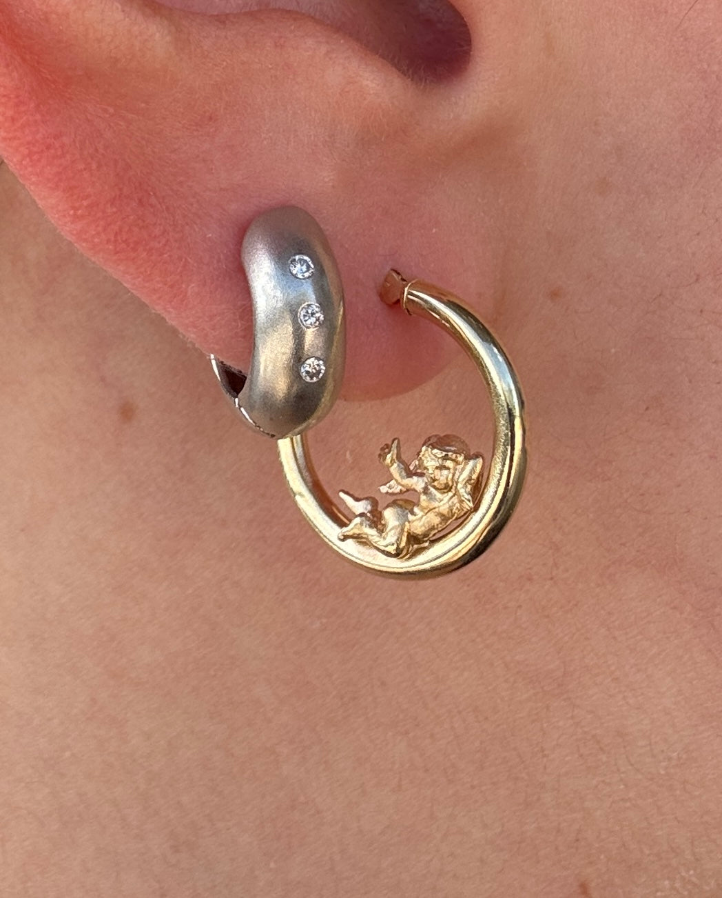 vintage 14k yellow gold cherub hoops