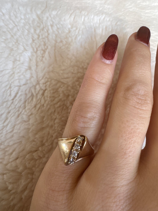 vintage 14k yellow gold 4 diamond ring