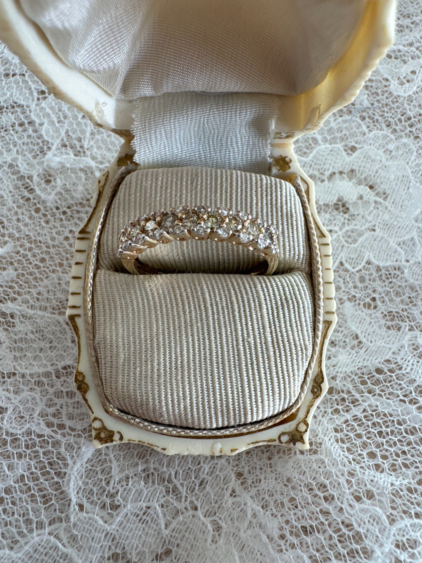 vintage 14k yellow gold diamond ring