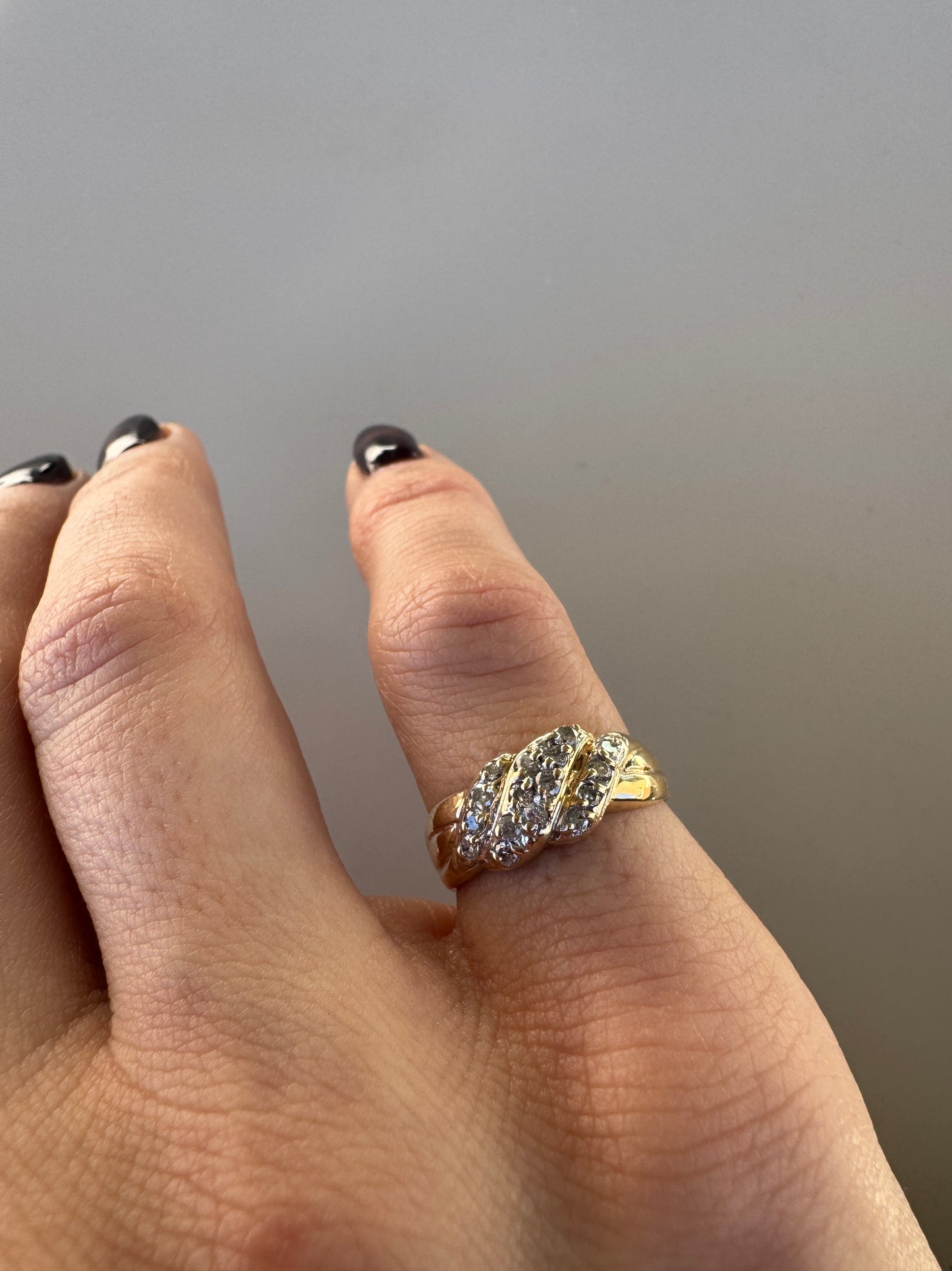 vintage 14k yellow gold diamond knot ring