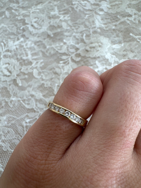 14k yellow gold diamond ring with subtle curve