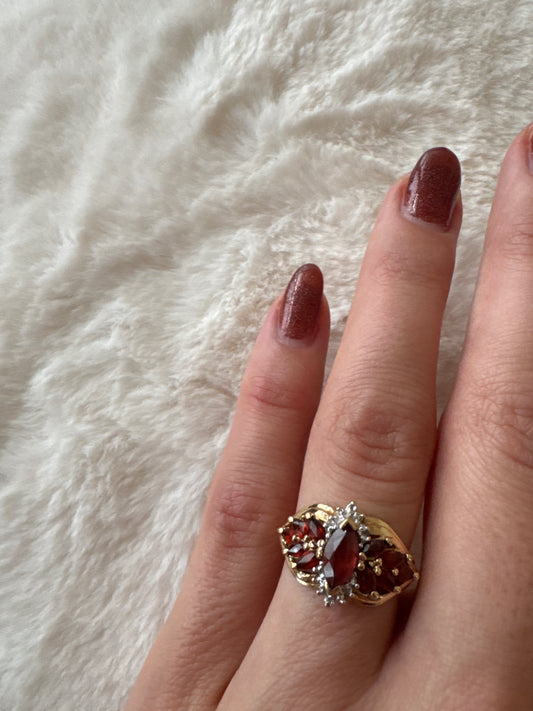 vintage 10k yellow gold garnet ring
