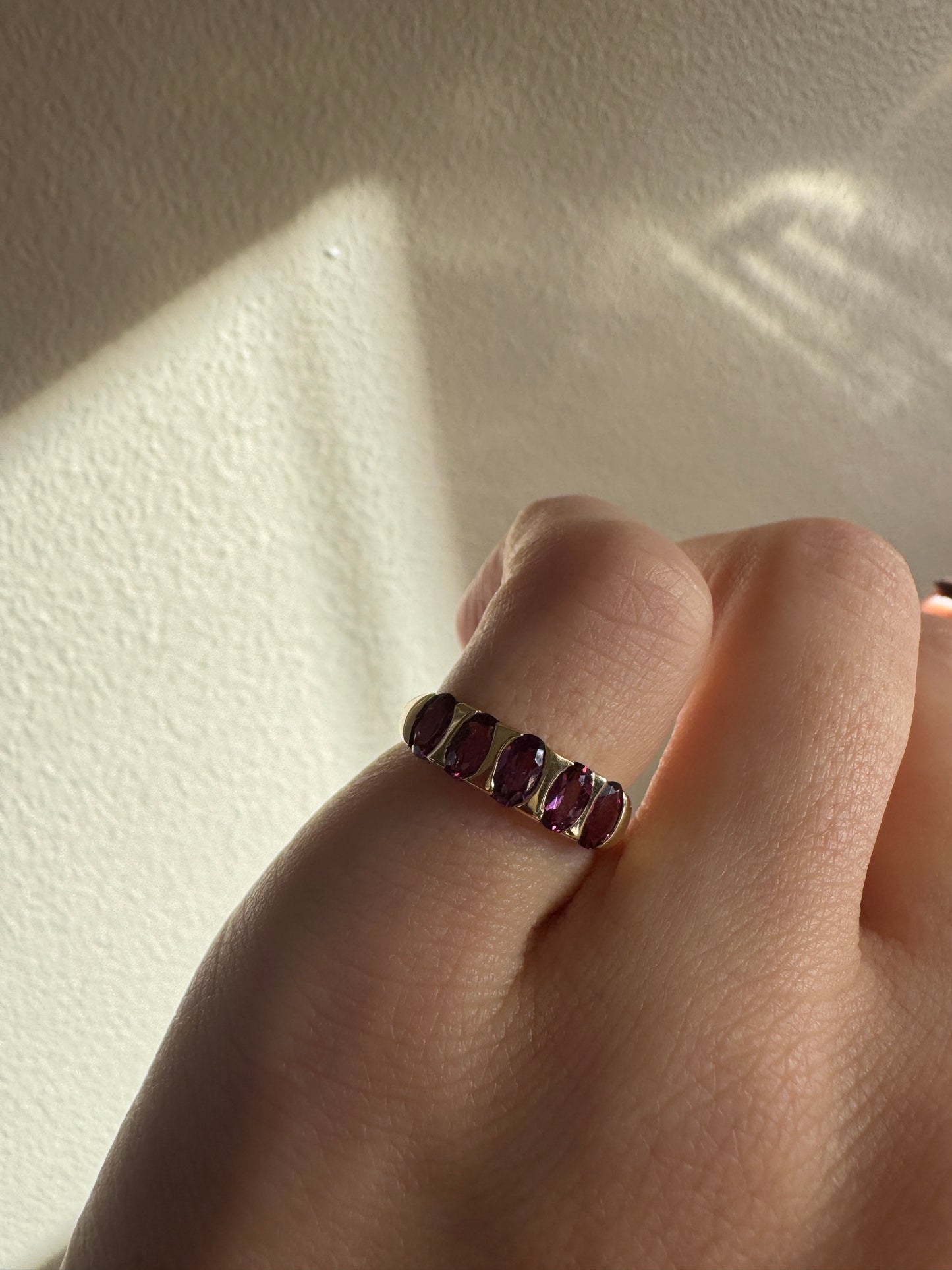 vintage 10k yellow gold rhodolite garnet ring